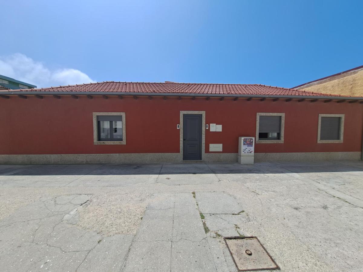 Beach House Espinho  Bagian luar foto